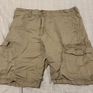 Men’s Khaki UNIONBAY Cargo Shorts